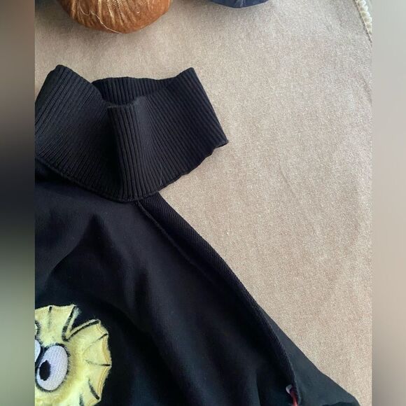 Ochirly x peanuts black turtleneck sweater with one shoulder bare size medium - Picture 2 of 15
